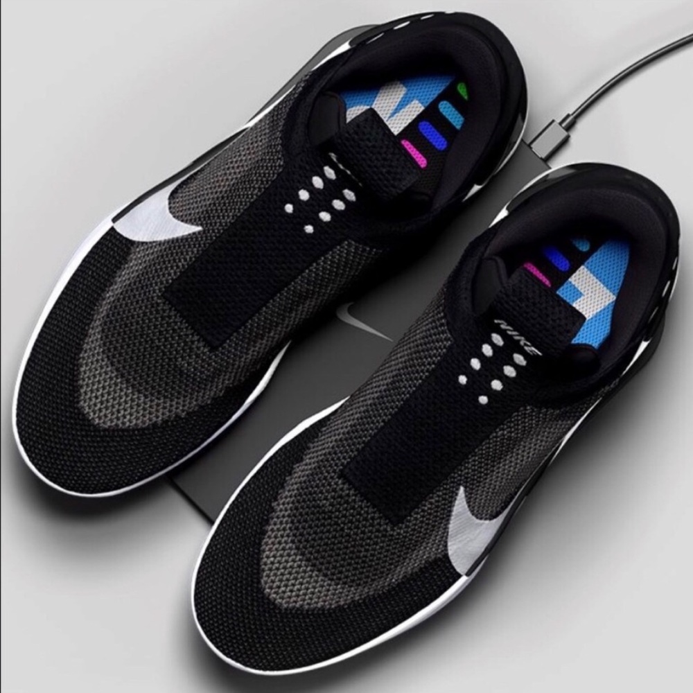 Black Nike Adapts BB - Picture 8 of 10